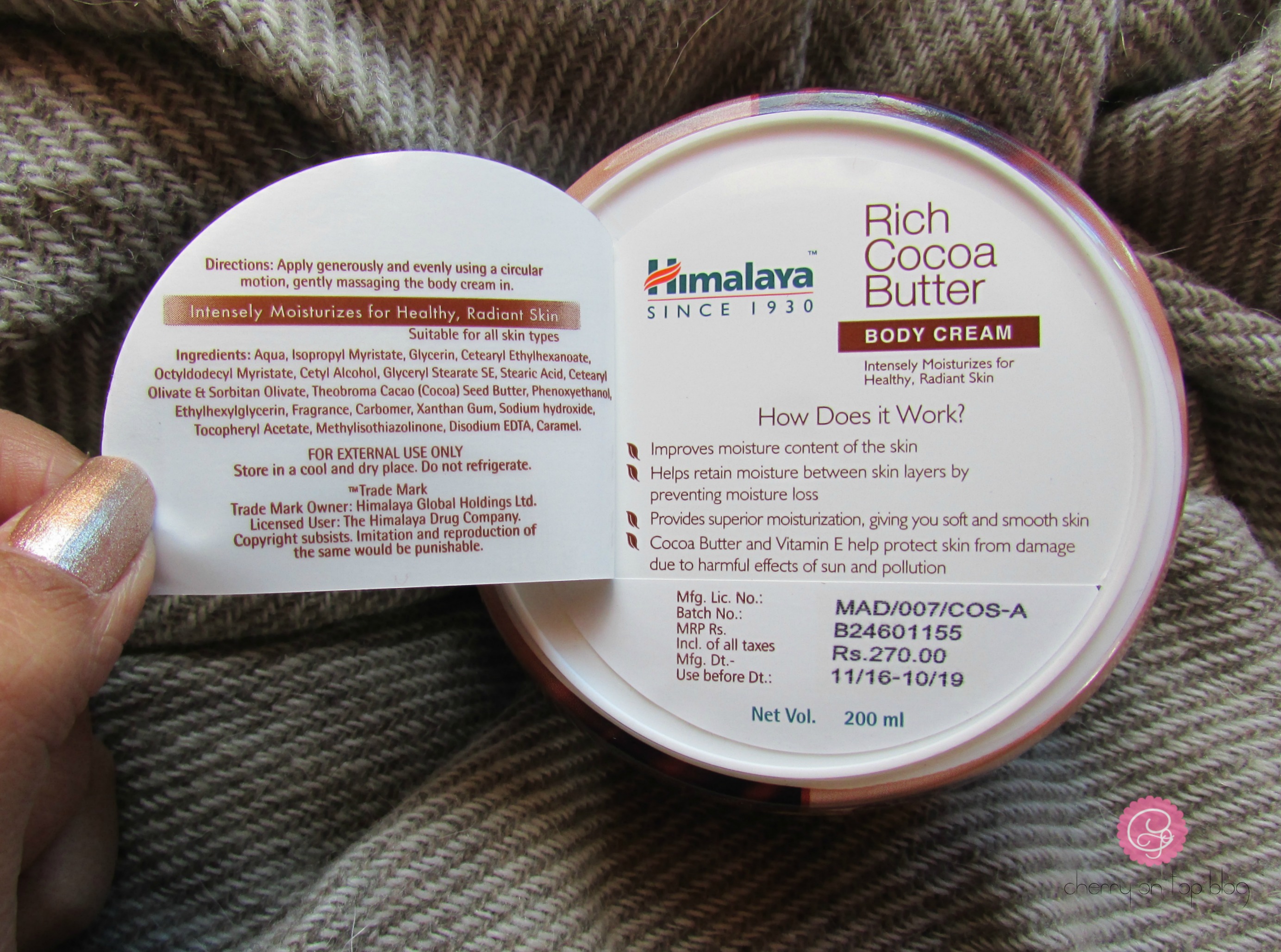 Himalaya Herbals Rich Cocoa Butter Body Cream Review, Price, Buy Online| Cherry On Top