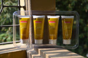 Cosmicare Gold Facial Kit Review | Cherry On Top Blog