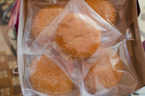 Tasting New Mio Amore Food Items | Mio Amore Chunky Chicken Burger | Cherry On Top