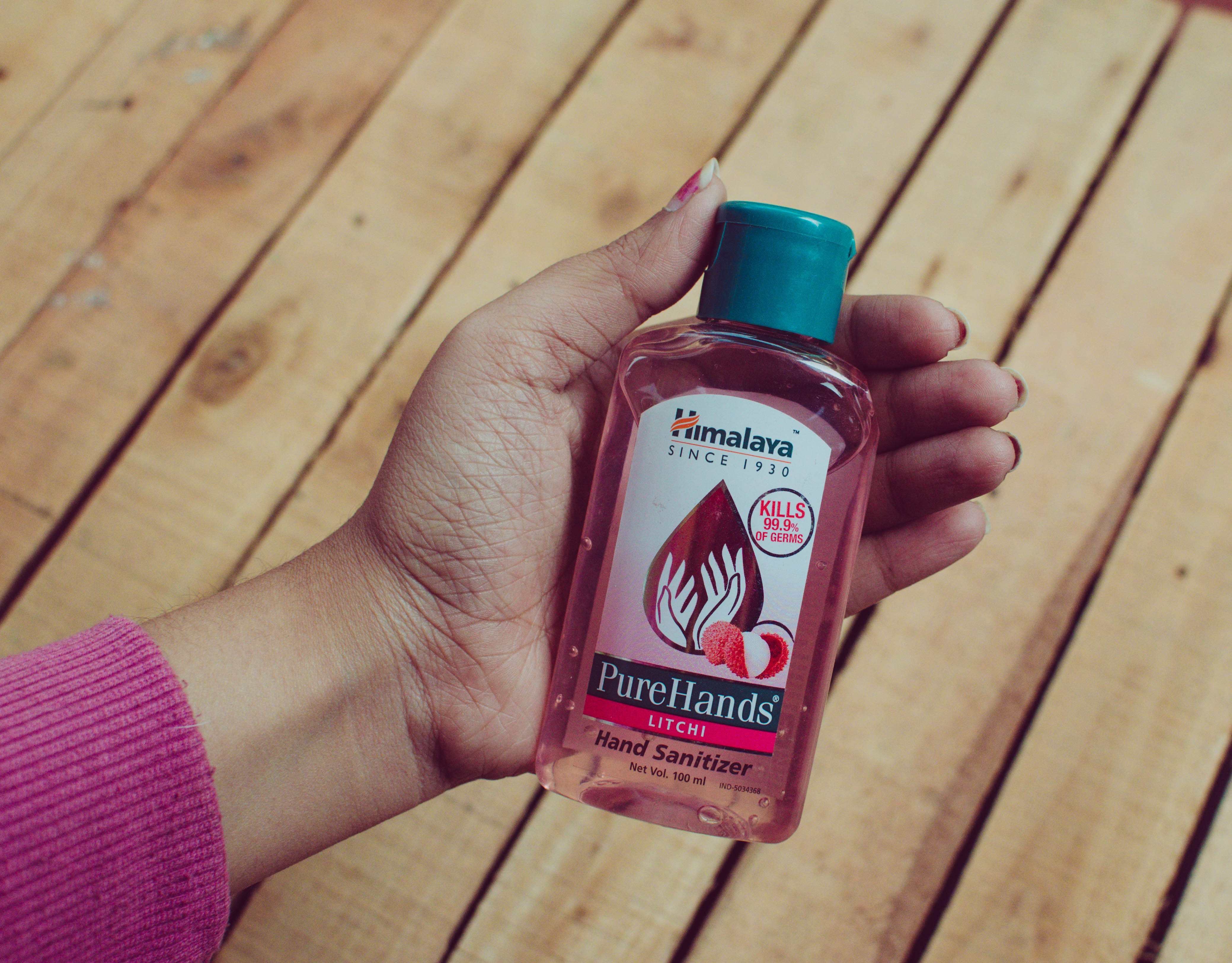 Himalaya PureHands Hand Sanitizers Review | Cherry On Top