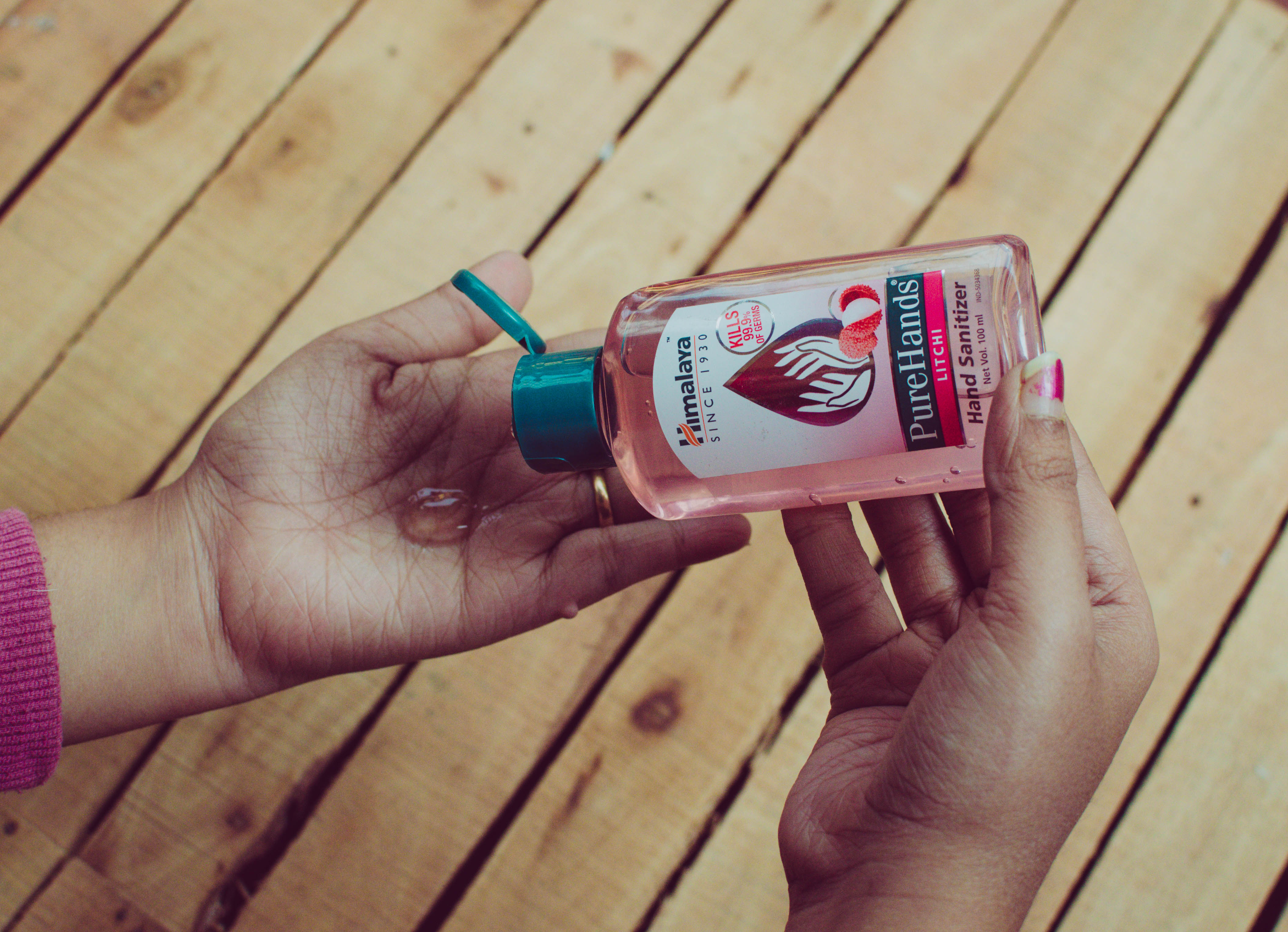Himalaya PureHands Hand Sanitizers Review | Cherry On Top