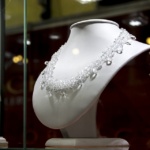 5 Golden Rules for Buying Jewellery Online | Cherry On Top