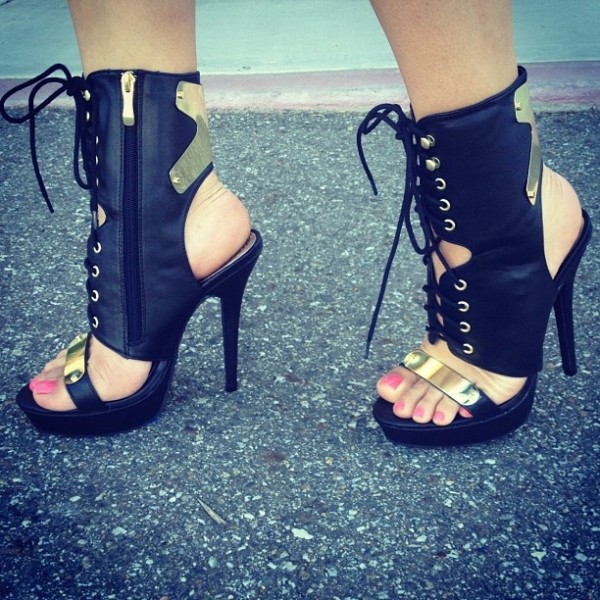 Metallic Black and Gold Heels for Night Out | Summer Footwear for Day to Night | Cherry On Top Blog