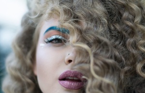 Tips To Make Curly Clip In Hair Extensions To Look Fabulously Natural