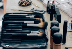 Alternative Income Streams: Read This If You Want to Become a Beauty Product Tester in 2020
