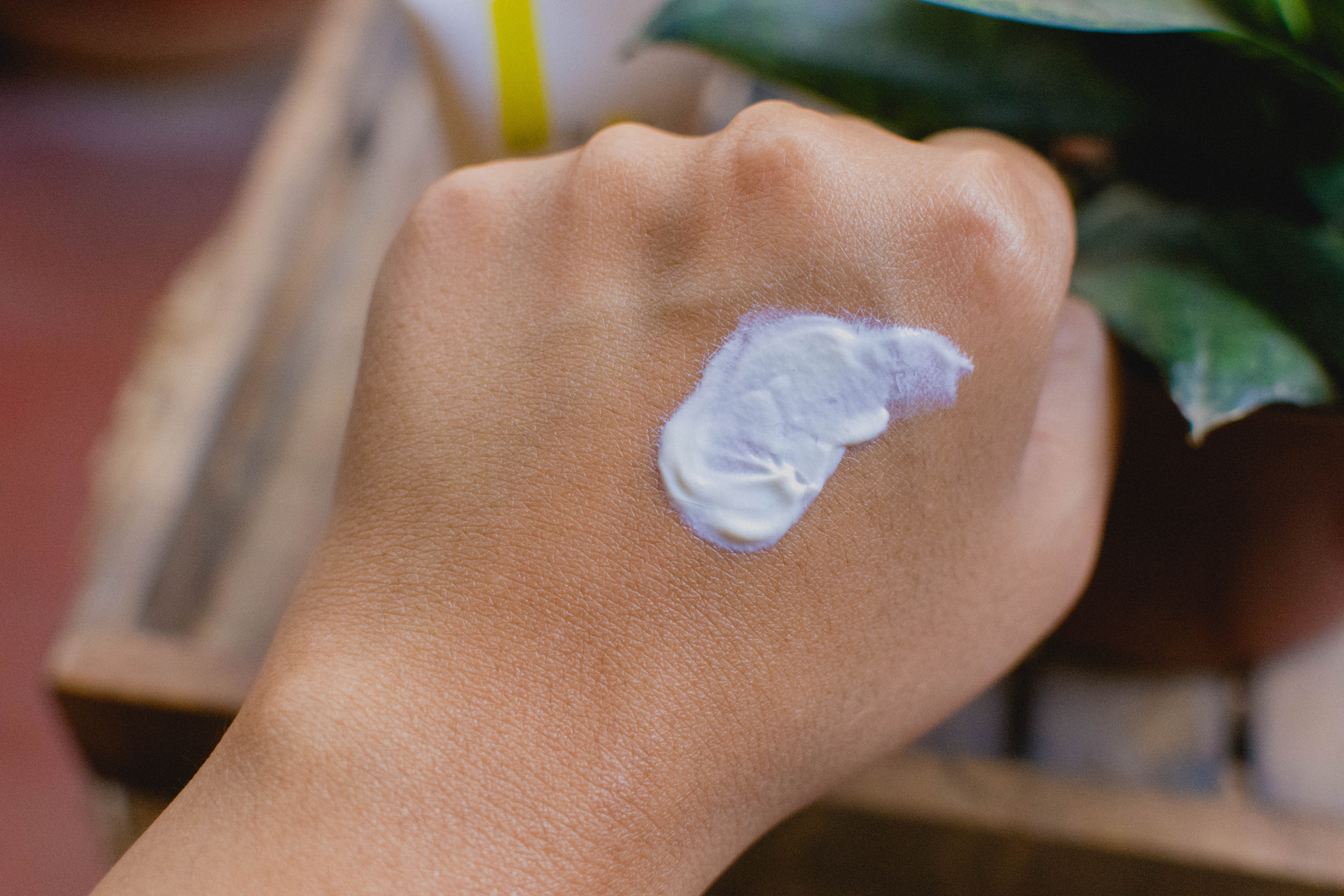 360° Block Sunscreen Gel SPF 50+ by Ethicare Remedies texture shot | Cherry On Top Blog