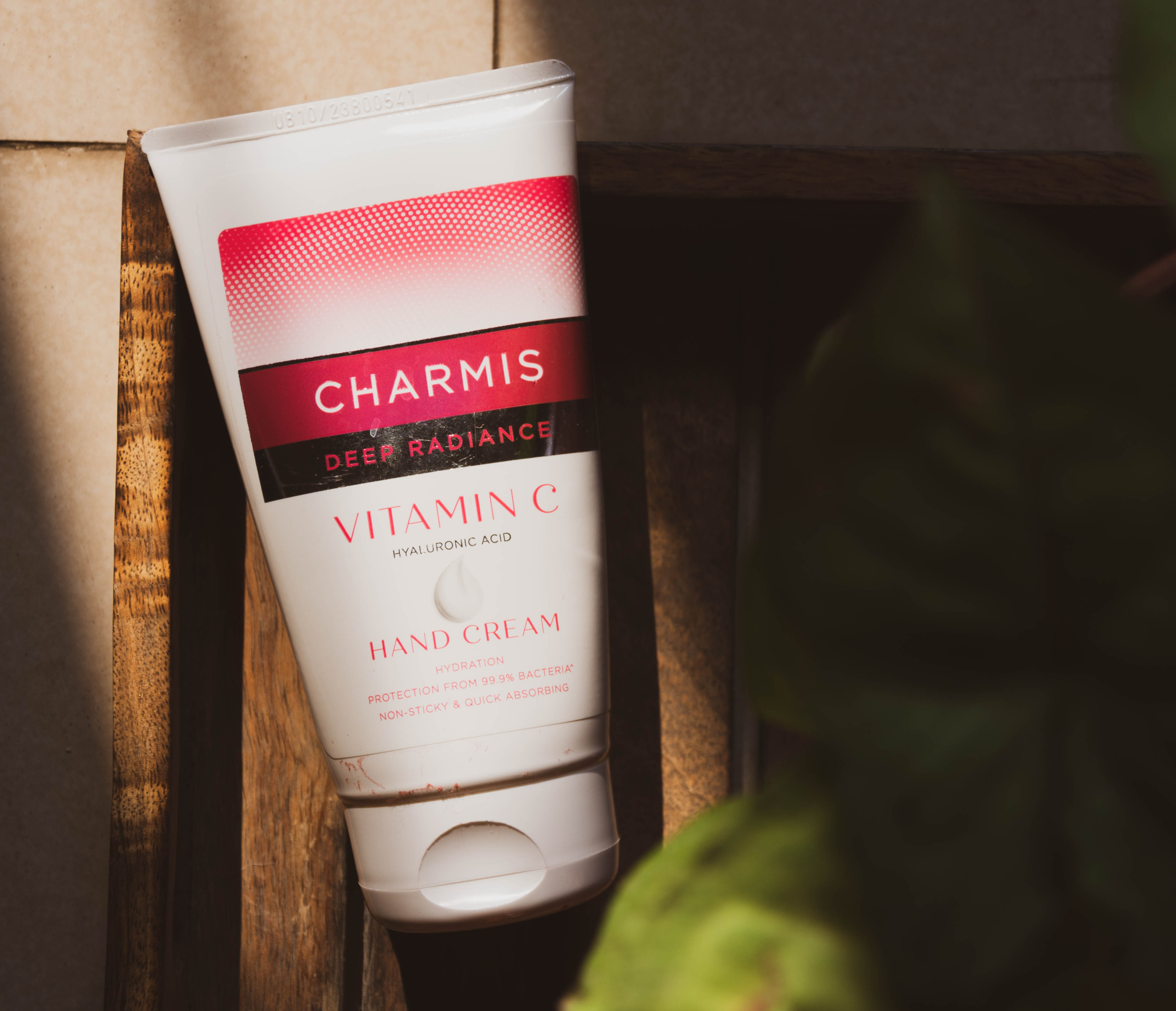 Charmis Deep Radiance Vitamin C Hand Cream Review