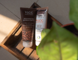 VLCC Coffee Sugar De-tan Exfoliating Scrub & Rejuvenating Arabica Coffee Peel-off Mask review