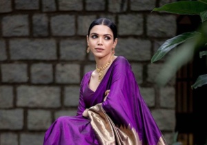 different ways to style a pure silk kanchipuram saree