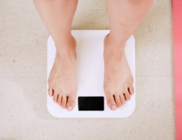 body contouring weight loss weighing machine